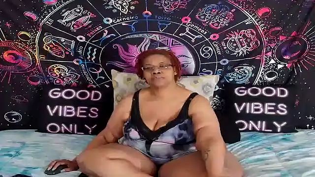 RenaeCumsAlot69 online show from 05-15-26, 02:37