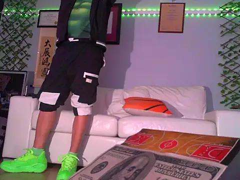 OSIRlS online show from 12-17-25, 03:28