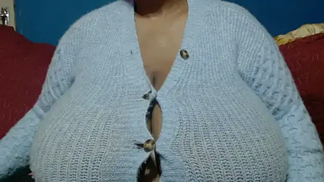 Snapshot of CUTEFIRMMELONSS chatting on 05-28-26, 08:22 CUTEFIRMMELONSS online show from 05-28-26, 08:22