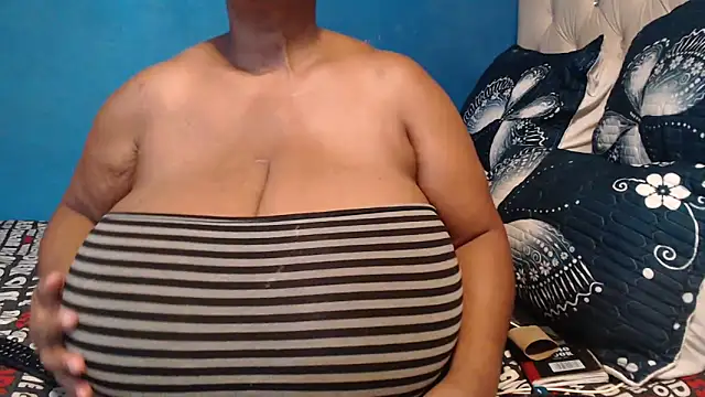 CUTEFIRMMELONSS online show from 03-15-26, 03:30