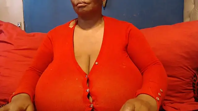 CUTEFIRMMELONSS online show from 11-25-25, 09:09