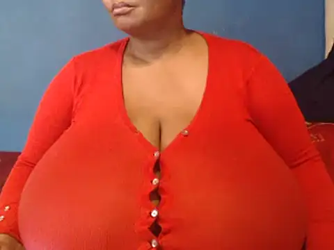 Snapshot of CUTEFIRMMELONSS chatting on 02-26-25, 12:27 CUTEFIRMMELONSS online show from 02-26-25, 12:27