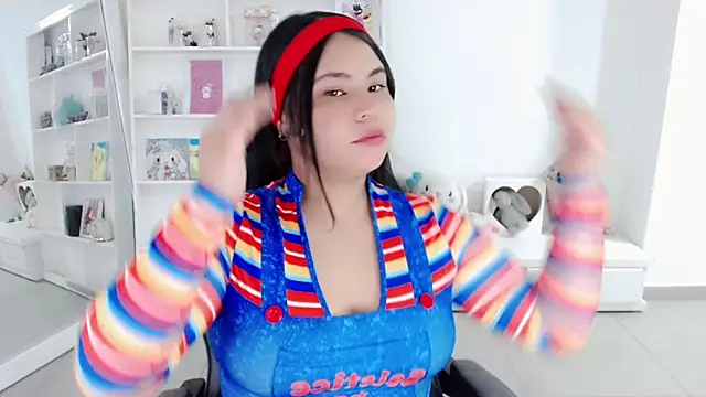 Snapshot of Youlittlepervertt_ chatting on 10-09-25, 10:43 Youlittlepervertt online show from 10-09-25, 10:43