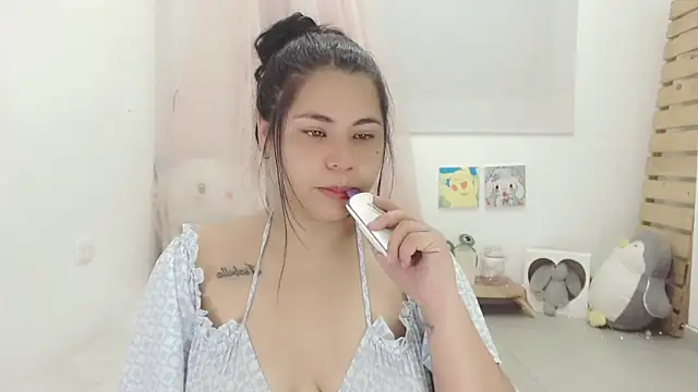 Snapshot of Youlittlepervertt_ chatting on 11-04-25, 05:39 Youlittlepervertt online show from 11-04-25, 05:39