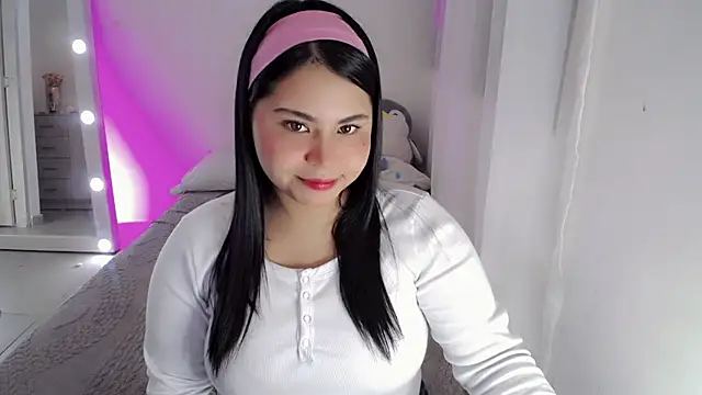 Snapshot of Youlittlepervertt_ chatting on 06-24-26, 12:31 Youlittlepervertt online show from 06-24-26, 12:31