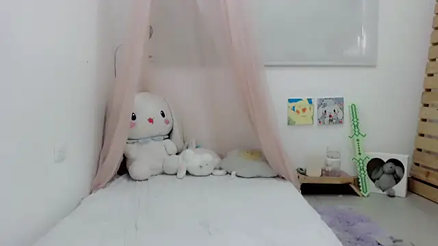 Snapshot of Youlittlepervertt_ chatting on 11-25-25, 07:36 Youlittlepervertt online show from 11-25-25, 07:36