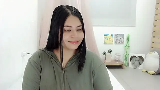 Snapshot of Youlittlepervertt_ chatting on 11-06-25, 10:47 Youlittlepervertt online show from 11-06-25, 10:47