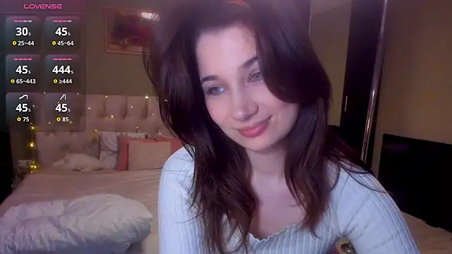 Carina E online show from 02-14-26, 06:46