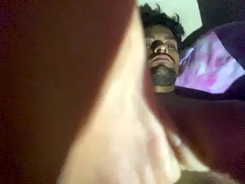 Snapshot of thegoldensexting420 chatting on 10-07-25, 08:15 thegoldensexting420 online show from 10-07-25, 08:15