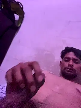 Snapshot of thegoldensexting420 chatting on 10-02-25, 05:55 thegoldensexting420 online show from 10-02-25, 05:55