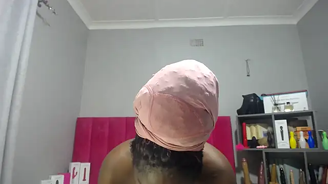 Shaniko89 online show from 11-02-25, 05:01