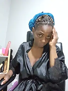 Snapshot of Shaniko89 chatting on 07-16-26, 07:27 Shaniko89 online show from 07-16-26, 07:27