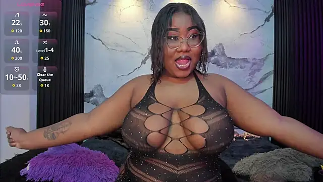 Snapshot of Darnellqueen chatting on 02-18-26, 04:54 Darnellqueen online show from 02-18-26, 04:54