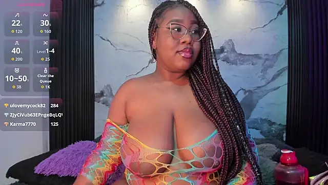 Snapshot of Darnellqueen chatting on 05-22-26, 11:36 Darnellqueen online show from 05-22-26, 11:36