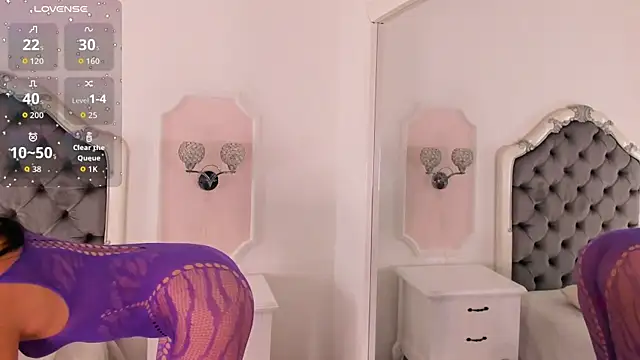 Valentina Ross  online show from 03-09-26, 12:09