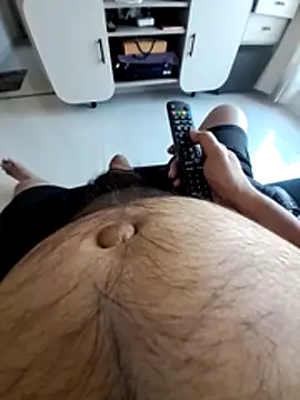 NH2022 online show from 12-15-25, 08:31