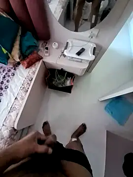 NH2022 online show from 11-13-25, 08:18