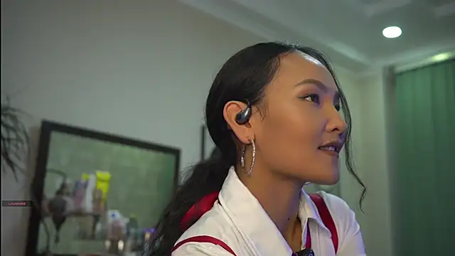 Snapshot of merca_8 chatting on 02-10-26, 12:04 merca 8 online show from 02-10-26, 12:04