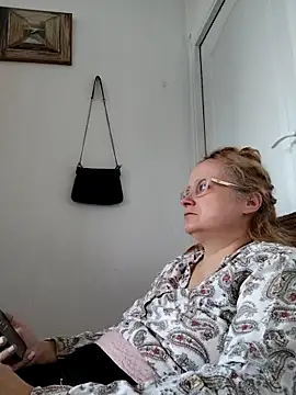 She-devilx online show from 10-04-25, 01:45