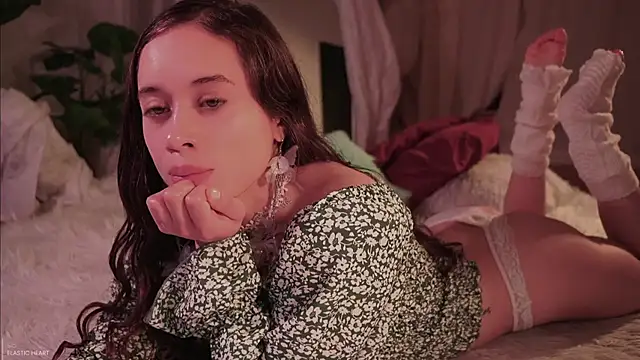  Avriles  online show from 02-28-26, 02:44