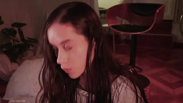  Avriles  online show from 02-10-26, 01:04