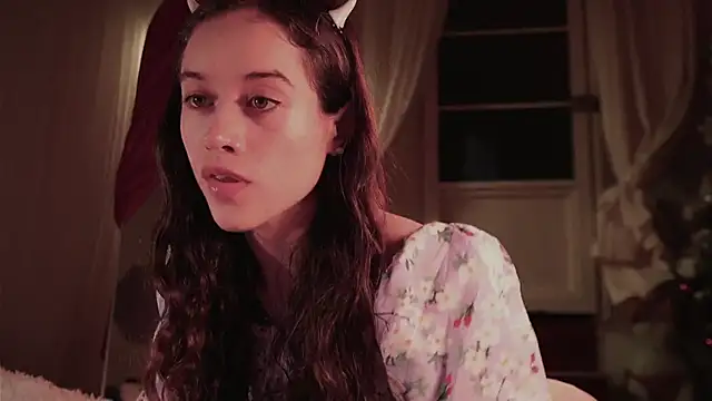  Avriles  online show from 12-20-25, 01:19