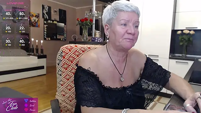 Snapshot of roxana_brooks chatting on 10-09-25, 07:03 roxana brooks online show from 10-09-25, 07:03