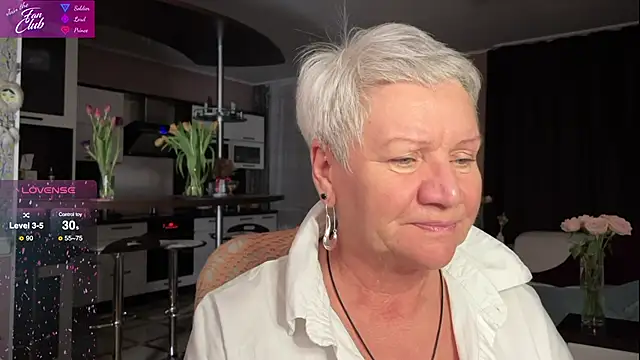 Snapshot of roxana_brooks chatting on 03-11-25, 04:40 roxana brooks online show from 03-11-25, 04:40