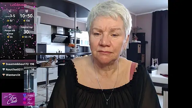 roxana brooks online show from 04-06-26, 02:18