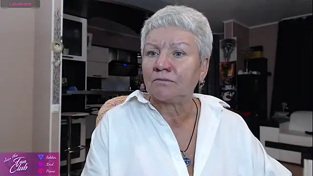 Snapshot of roxana_brooks chatting on 09-09-25, 07:01 roxana brooks online show from 09-09-25, 07:01