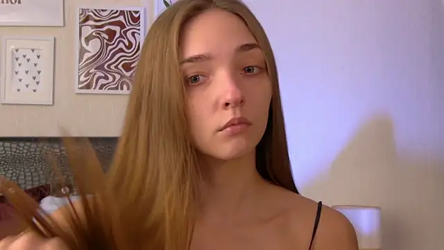 VirginieCruz online show from 02-09-26, 06:00