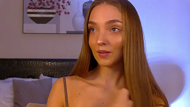 VirginieCruz online show from 11-24-25, 07:14