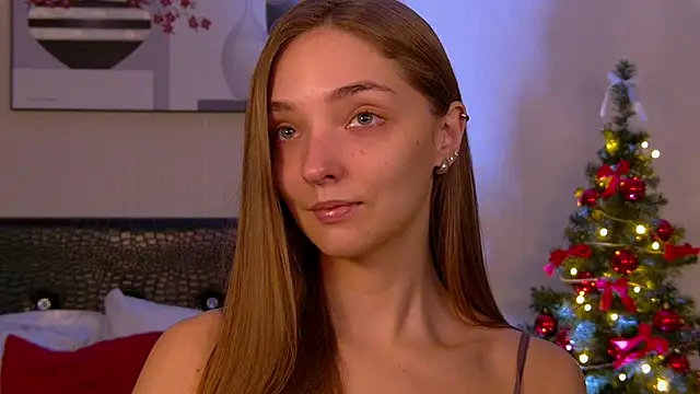 VirginieCruz online show from 12-22-25, 05:18