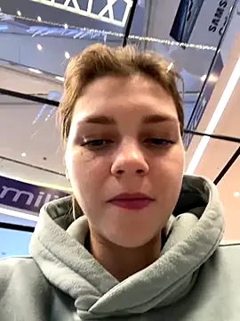 ValenciaShock online show from 11-21-25, 06:45