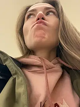 ValenciaShock online show from 02-20-25, 05:12