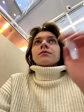 ValenciaShock online show from 12-23-25, 07:07