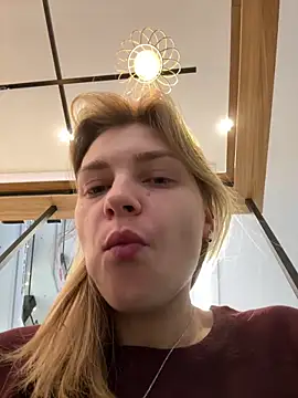 ValenciaShock online show from 10-11-25, 06:47