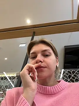 ValenciaShock online show from 10-16-25, 06:43