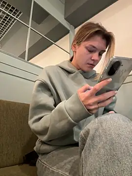 ValenciaShock online show from 10-02-25, 06:39