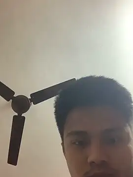 Hullax online show from 03-04-26, 04:15