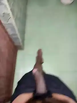 Snapshot of yo19boy chatting on 02-27-25, 10:22 yo19boy online show from 02-27-25, 10:22