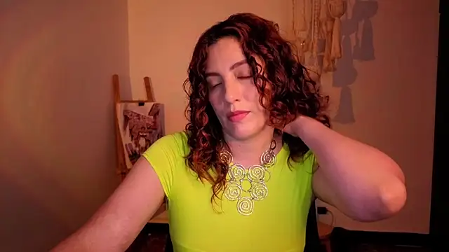 Snapshot of Mala_Bad chatting on 05-21-26, 02:47 Mala Bad online show from 05-21-26, 02:47