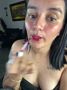 Snapshot of Lucia-Candy chatting on 03-02-25, 12:42 Lucia-Candy online show from 03-02-25, 12:42