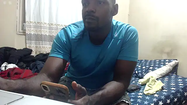 Snapshot of HARLEXBIGCOCK chatting on 02-28-25, 04:43 HARLEXBIGCOCK online show from 02-28-25, 04:43