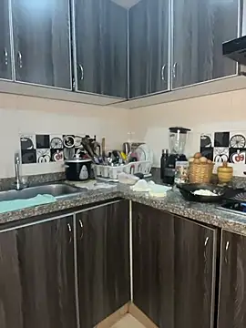 Karina Yang online show from 12-18-25, 10:52