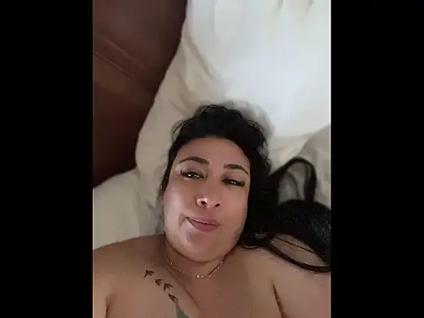 Karina Yang online show from 04-12-26, 11:57