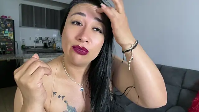 Karina Yang online show from 04-24-26, 12:34