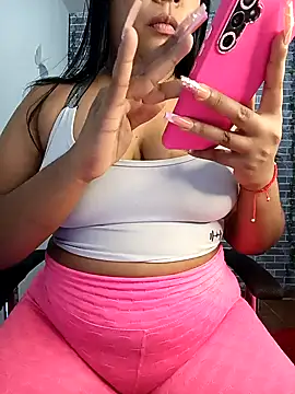 Snapshot of patty_bersh chatting on 02-04-25, 06:25 patty bersh online show from 02-04-25, 06:25