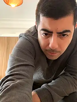 Snapshot of _Playboy_ chatting on 11-02-25, 08:19 Playboy online show from 11-02-25, 08:19