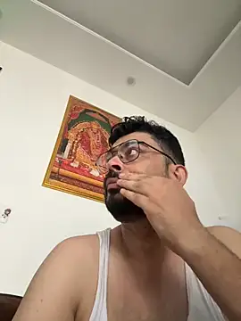 hot rajat online show from 06-19-26, 03:45